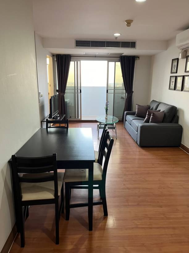 2 Bedrooms, 2 Bathrooms 66.80 sqm size at The Waterford Diamond For Rent