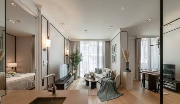 2 Bedrooms, 2 Bathrooms 89sqm size 11th Flr at 28 Chidlom For Rent 150,000/Month