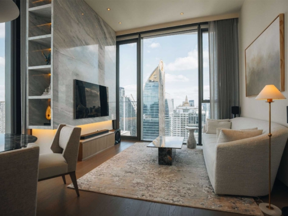 1 Bed/1 Bath 85 sqm 29th Flr @SCOPE Langsuan Sale 69.9M Bath
