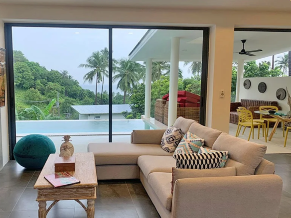 3 Bedrooms, 4 Bathrooms 202sqm @SEA VIEW VILLA IN LAMAI For Sale 10,500,000 THB