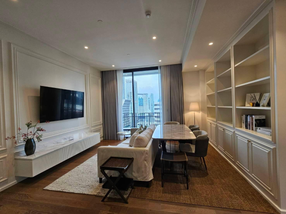 2-Bedroom 3-Bathroom 88sqm Condo at Muniq Langsuan - BTS Chit Lom - Rent 140KTHB per Month