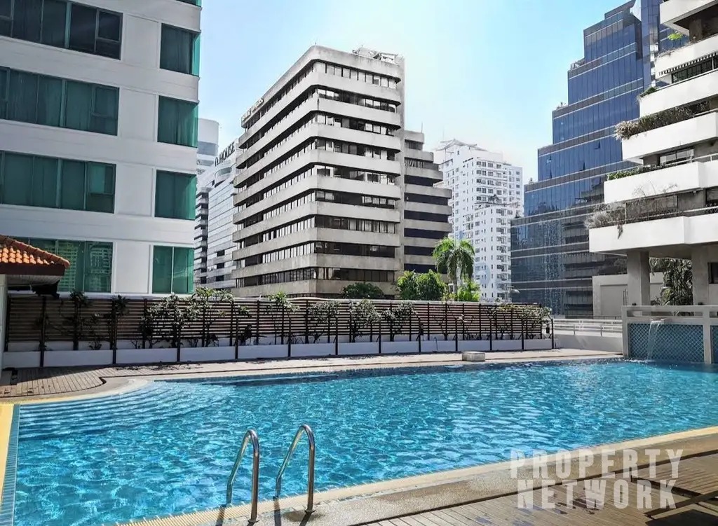 1-Bedroom, 1-Bathroom Condo for Rent at Sukhumvit Living Town – 58 sq.m., ฿20,000/month, Near MRT Phetchaburi, Fully Furnished