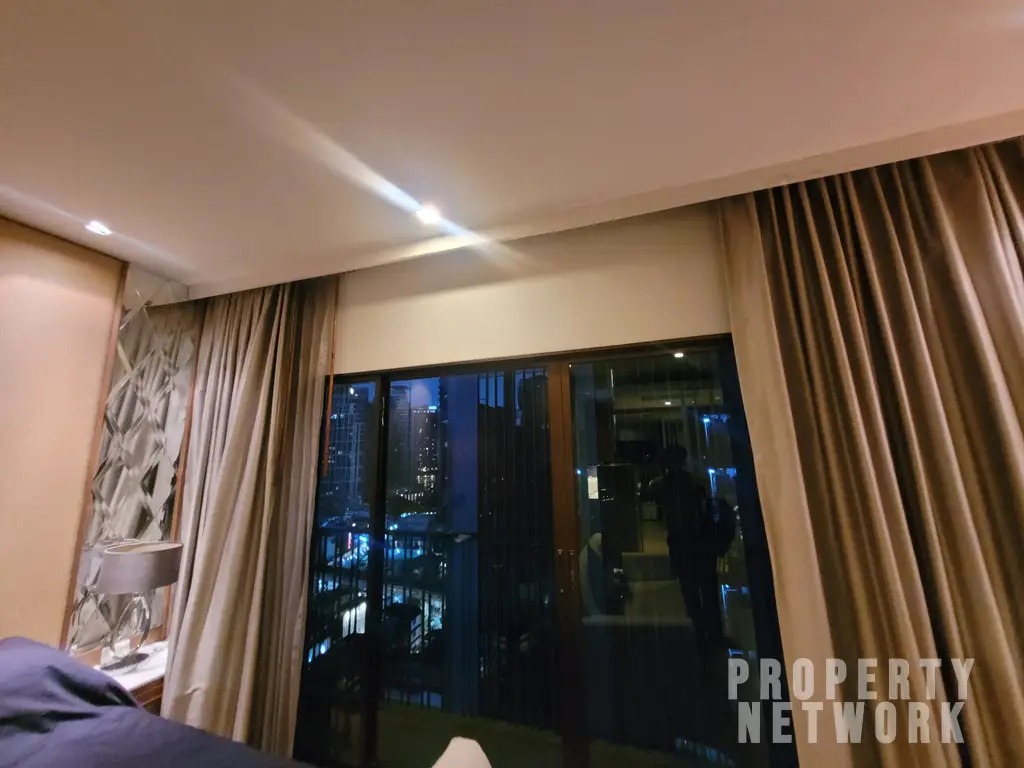 1-Bed, 1-Bath Condo for Rent/Sale at Noble Refine Phromphong, 32 sq.m., ฿22,000/month or ฿7,004,000, Near BTS Phrom Phong, Fully Furnished, Prime Location