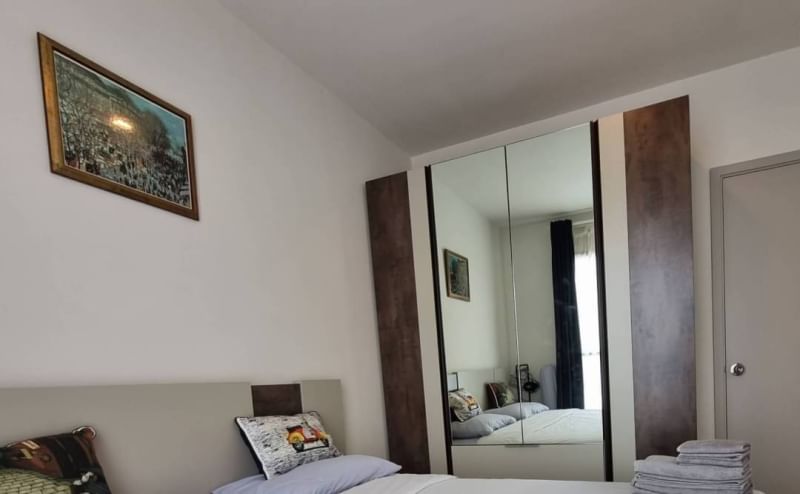 Stylish 1-bedroom condo for rent at Life Sukhumvit 48. Fully furnished, 30 sqm unit with stunning city views near BTS Phra Khanong. Rent: 17,000 THB/month.