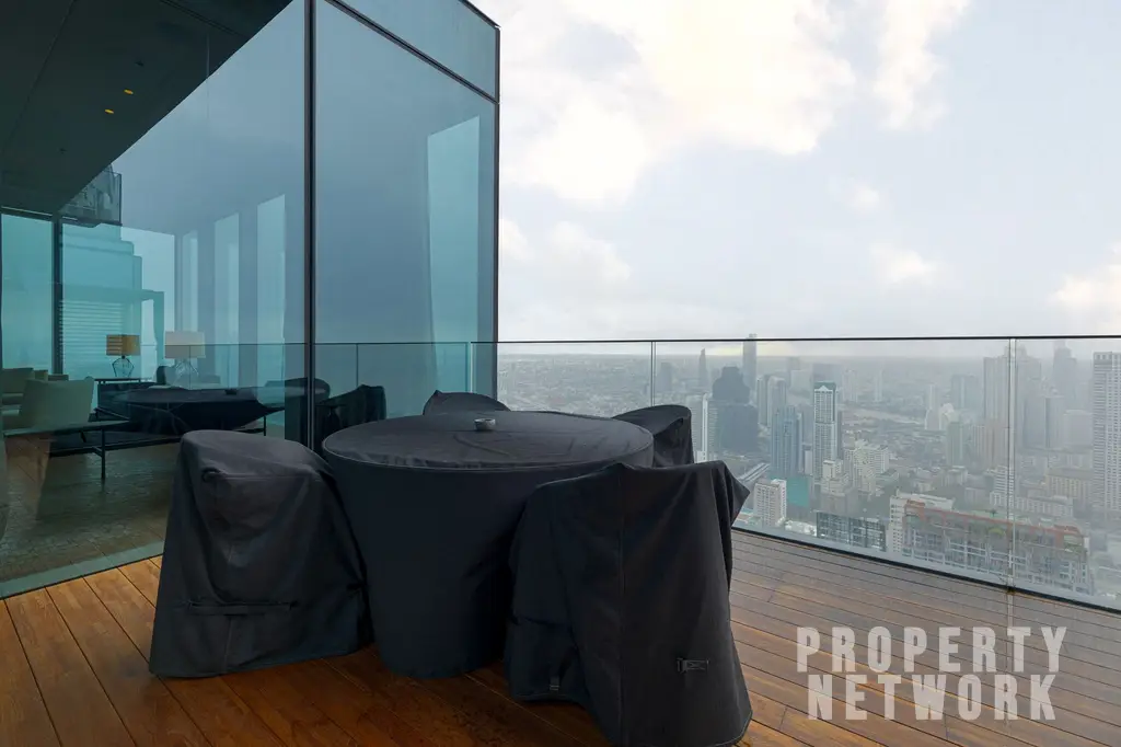 Discover luxury living at The Ritz-Carlton Residences, a 4-bedroom, 4-bathroom condo on the 58th floor, offering 486 sqm of elegance for sale at 350M THB. near BTS Chong Nonsi and near MRT Sam Yan