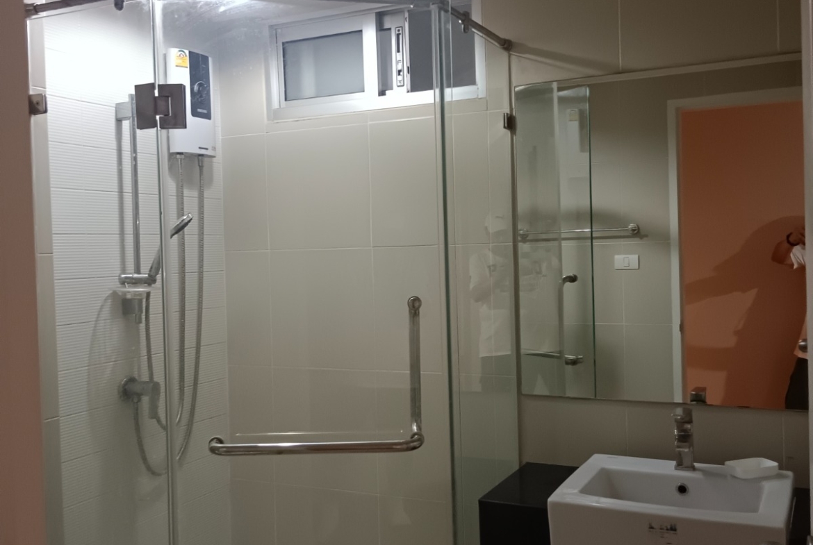 2 BR, 2 BTH Condo for Rent at Belle Rama 9, 92 sqm, ฿45,000/month – Near MRT Rama 9, Luxury Living in Huai Khwang