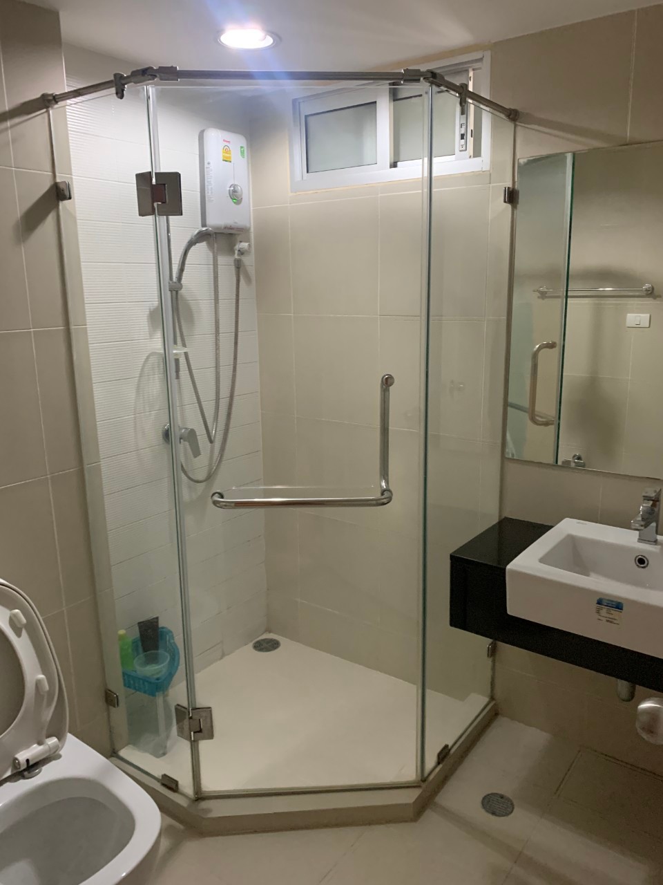 2 BR, 2 BTH Condo for Rent at Belle Rama 9, 92 sqm, ฿45,000/month – Near MRT Rama 9, Luxury Living in Huai Khwang