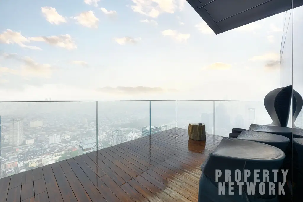Discover luxury living at The Ritz-Carlton Residences, a 4-bedroom, 4-bathroom condo on the 58th floor, offering 486 sqm of elegance for sale at 350M THB. near BTS Chong Nonsi and near MRT Sam Yan