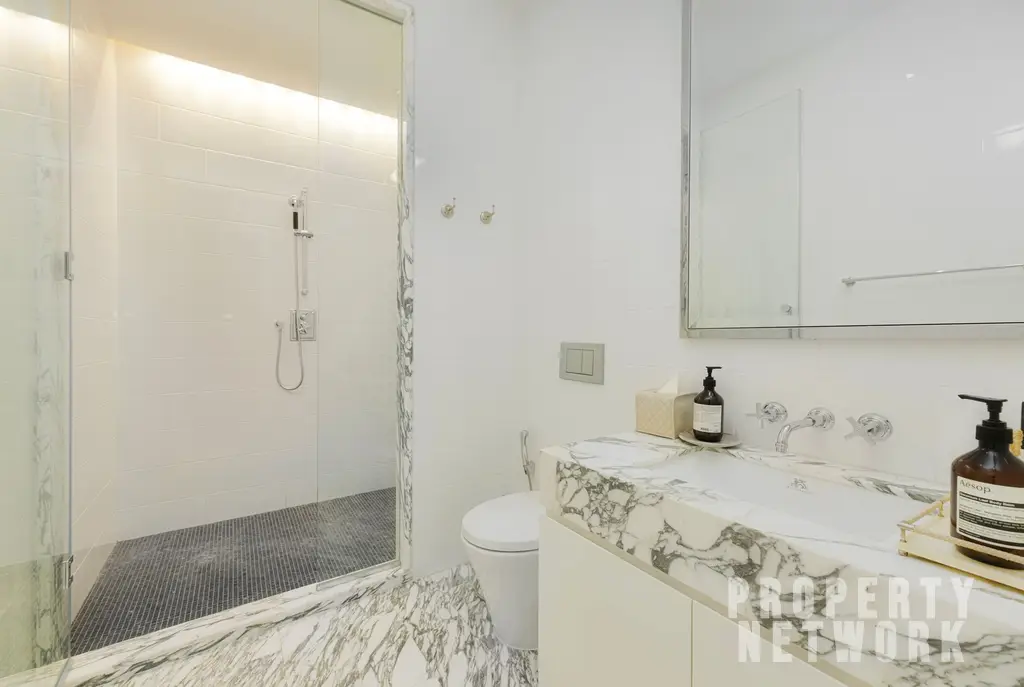 Discover luxury living at The Ritz-Carlton Residences, a 4-bedroom, 4-bathroom condo on the 58th floor, offering 486 sqm of elegance for sale at 350M THB. near BTS Chong Nonsi and near MRT Sam Yan