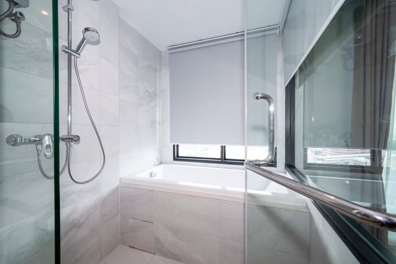 Rent a luxurious 2-bedroom 2-bathroom condo at Rhythm Ekkamai. Stunning 21st-floor views, 80 sqm, fully furnished, near BTS Ekkamai. Rent: 75,000 THB/month.