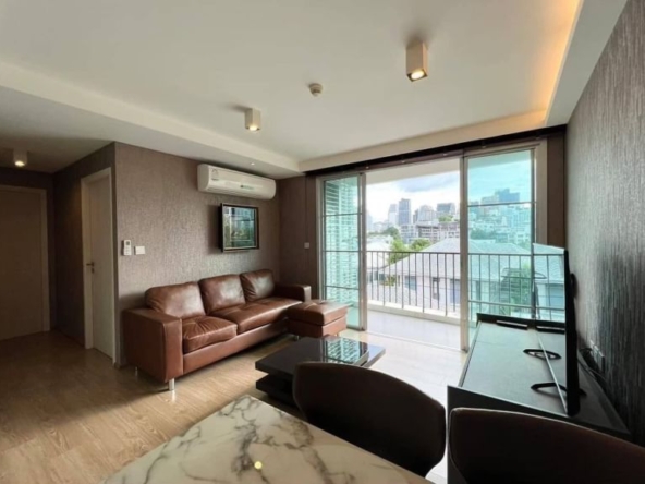 Rent a pet-friendly 2-bedroom condo at Maestro 39 in Sukhumvit. Modern amenities, negotiable rent, and a prime location near BTS Phrom Phong. THB 47,000/month.