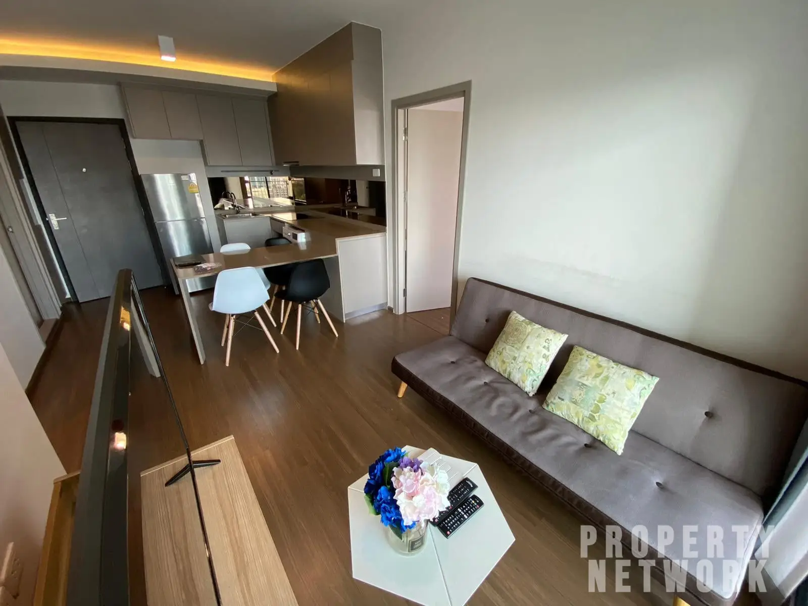 2-Bed, 2-Bath, 53sqm Ideo Sukhumvit 93 for Rent 29.8K/Month or Sale 8M, 250m to BTS Bang Chak, Fully Furnished, Modern Living in Phra Khanong, Bangkok.