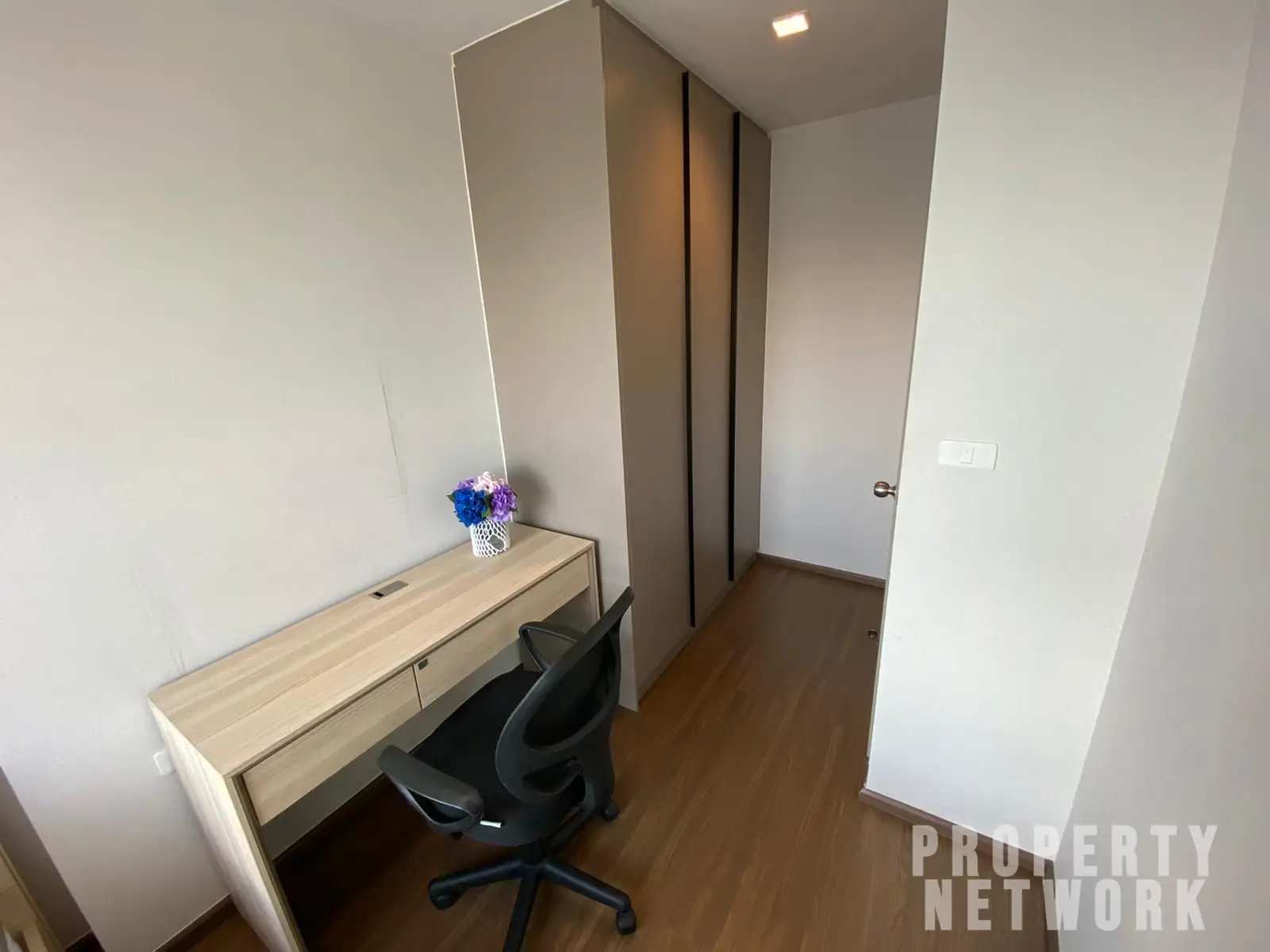 2-Bed, 2-Bath, 53sqm Ideo Sukhumvit 93 for Rent 29.8K/Month or Sale 8M, 250m to BTS Bang Chak, Fully Furnished, Modern Living in Phra Khanong, Bangkok.