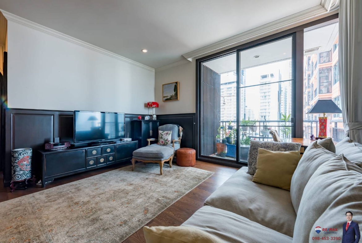 Rare corner 2-bed condo at Aguston Sukhumvit 22. 95.69 sqm, pet-friendly, 161k THB/sq.m. Near BTS Phrom Phong. Luxurious design. Contact us now!