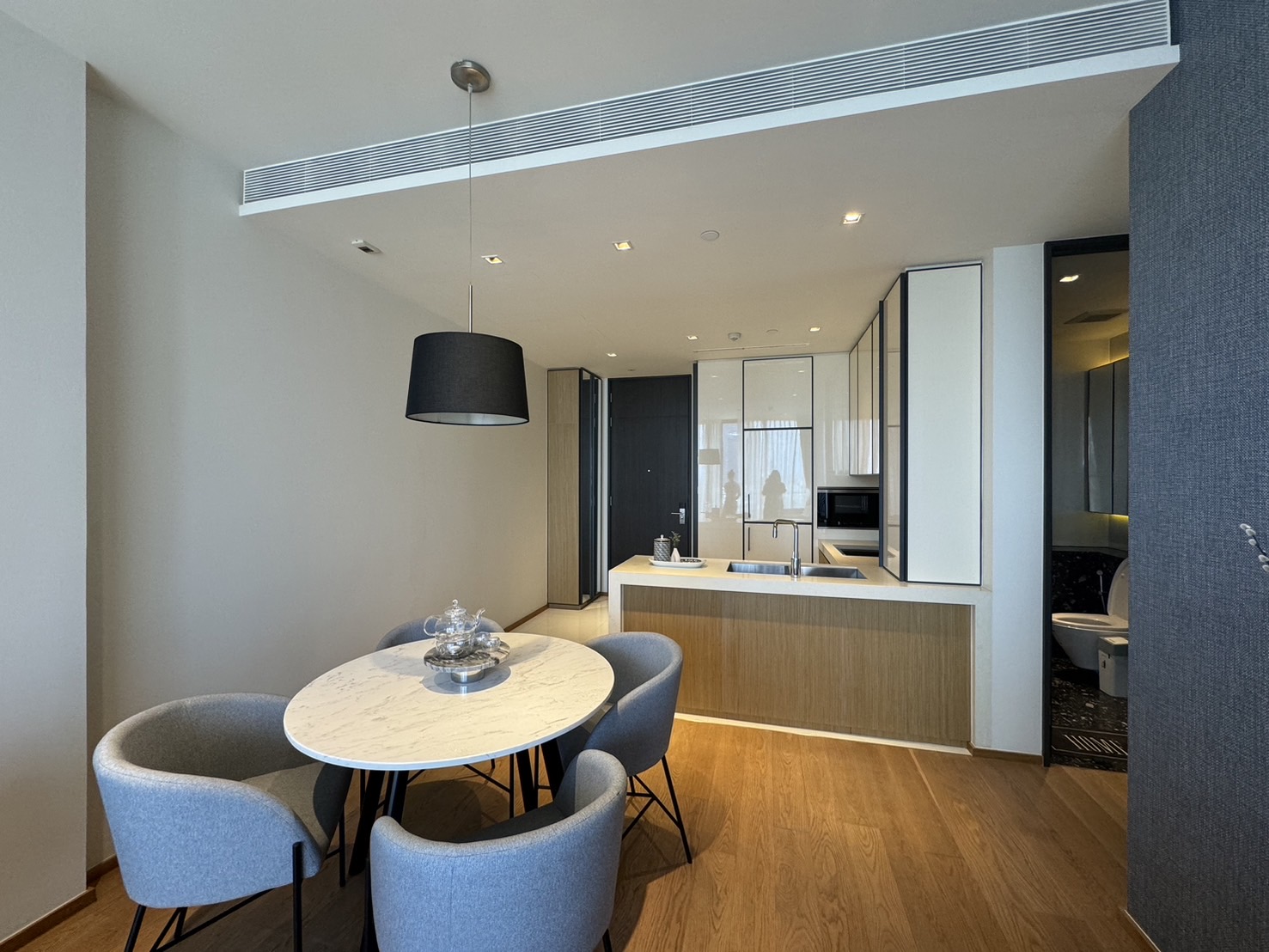 2-Bedroom, 2-Bathroom, 80.26 sqm Condo for Rent at Beatniq Sukhumvit 32 near Phrom Phong BTS – 82,000 THB/month