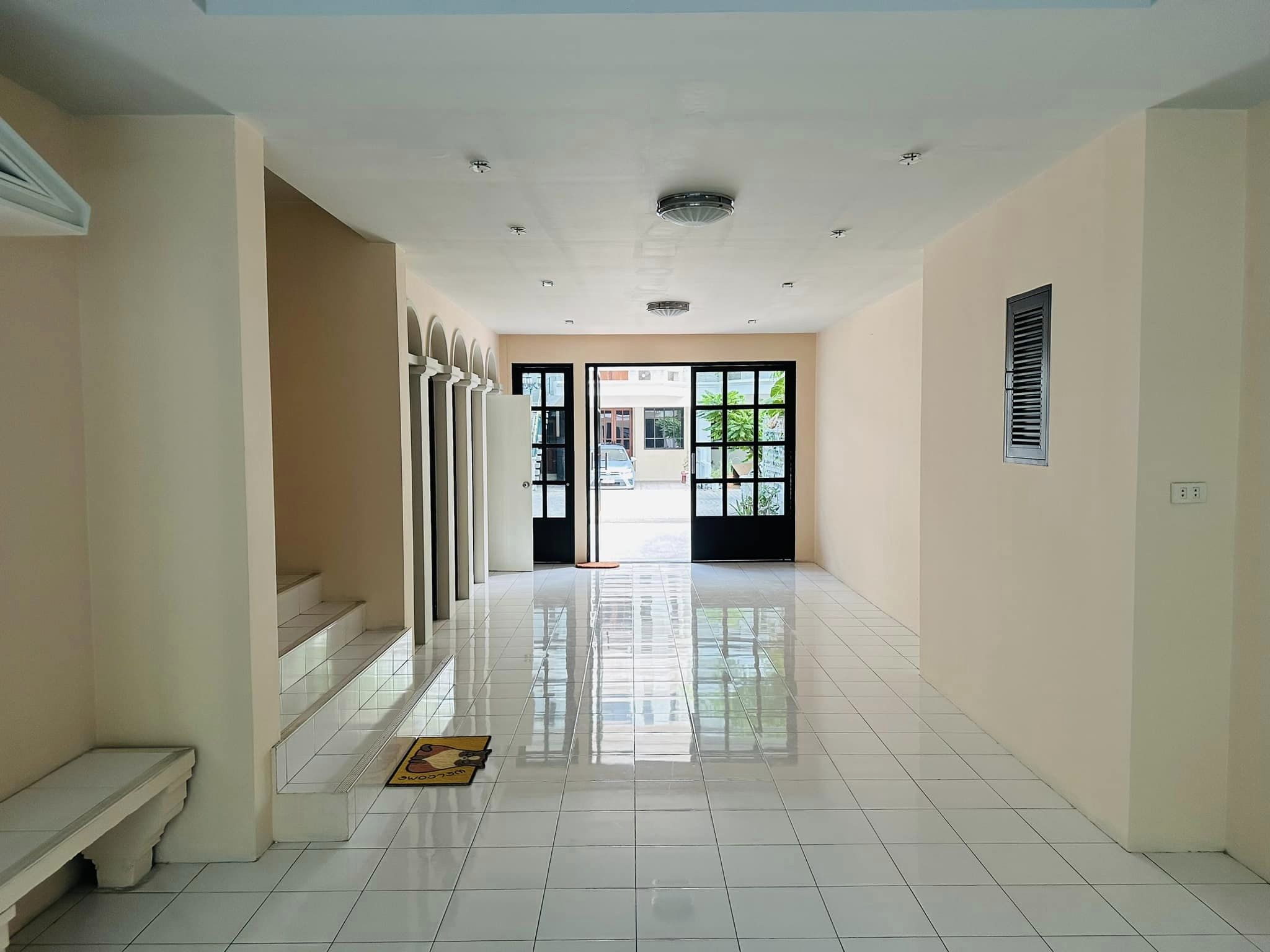 3BR 4BTH 350sqm Condo for Rent at Moo Baan Chicha Castle Near Asoke BTS - 85,000 THB/Month