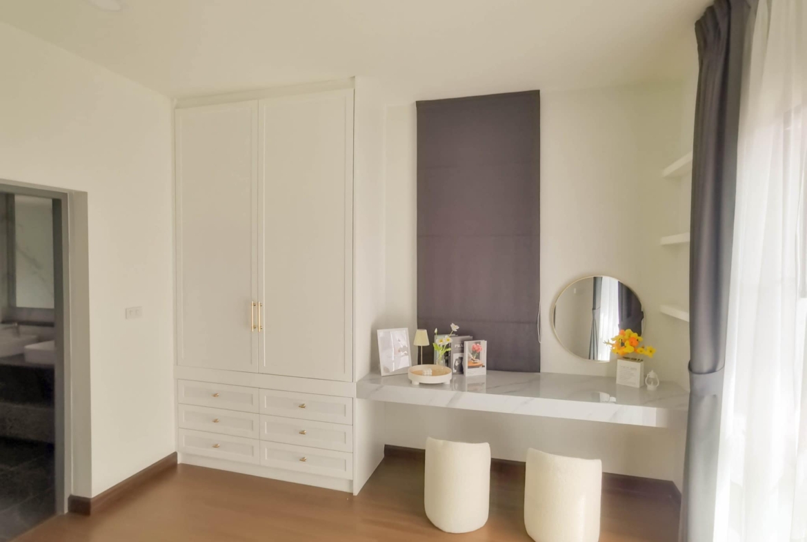 4-Bedroom, 5-Bathroom, 313 sqm House for Rent at The City Bangna - 180,000 THB/month, Near Bearing BTS