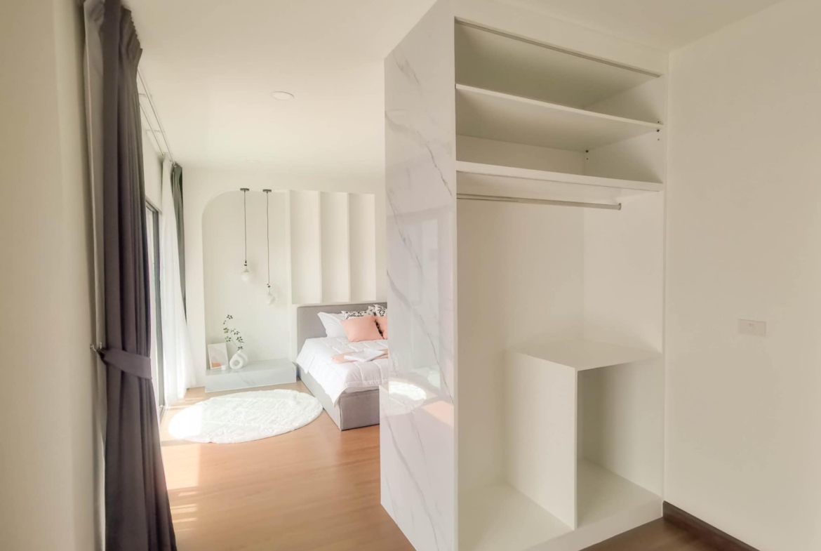 4-Bedroom, 5-Bathroom, 313 sqm House for Rent at The City Bangna - 180,000 THB/month, Near Bearing BTS