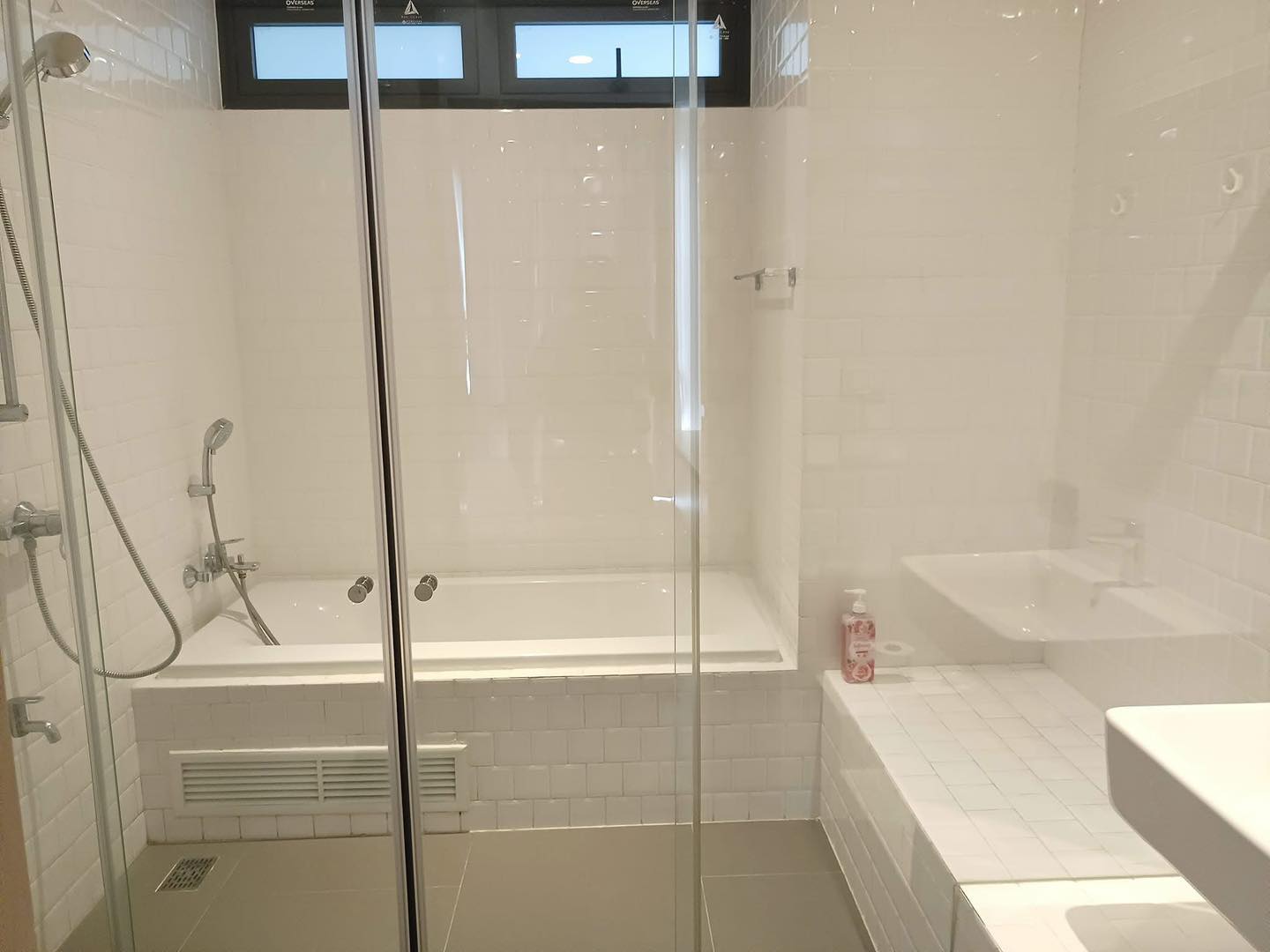 Spacious 2-bedroom, pet-friendly condo for rent at Mattani Suites. Fully furnished, 80 sqm, best amenities, near BTS and top attractions. Rent: 45,000 THB/month