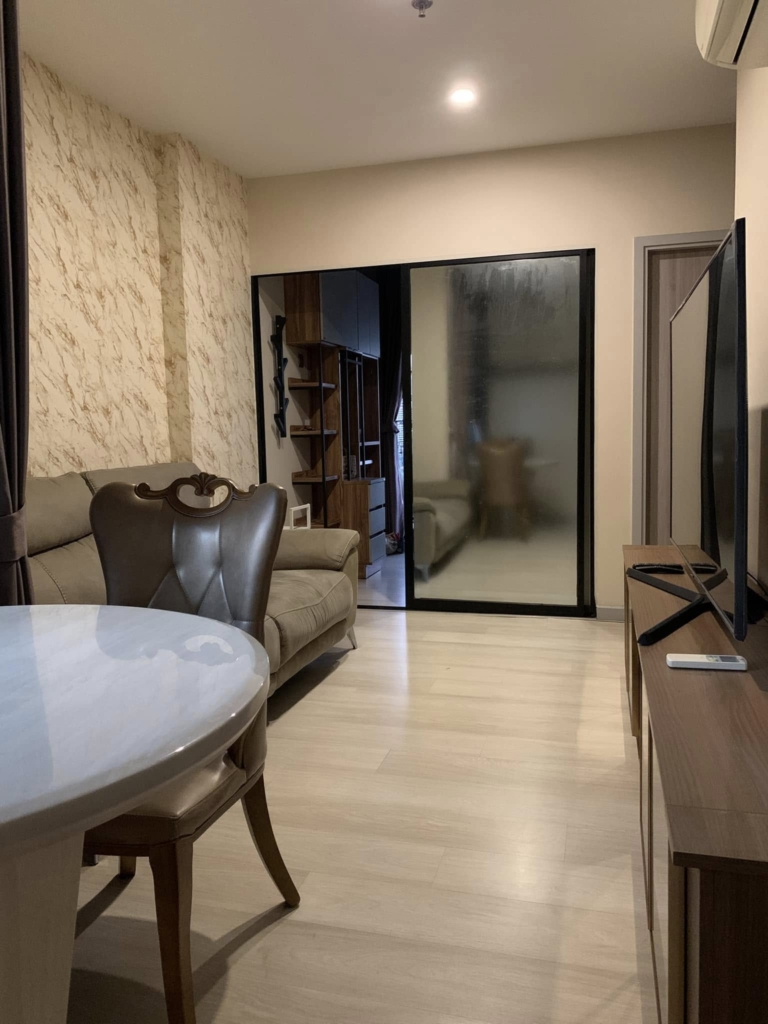 Modern 2-bedroom 1-bathroom 38 sqm condo at Knightsbridge Prime Sathorn. Rent 37,000 THB/month. Fully furnished. Near BTS Chong Nonsi, pool & gym.