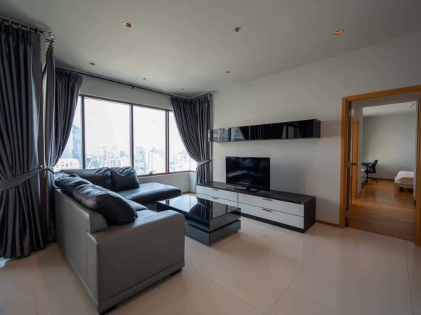 Spacious 2-bed, 2-bath condo at Emporio Place, 105 sqm, fully furnished. For rent at 55,000 THB/month. Great location near Phrom Phong BTS and malls.