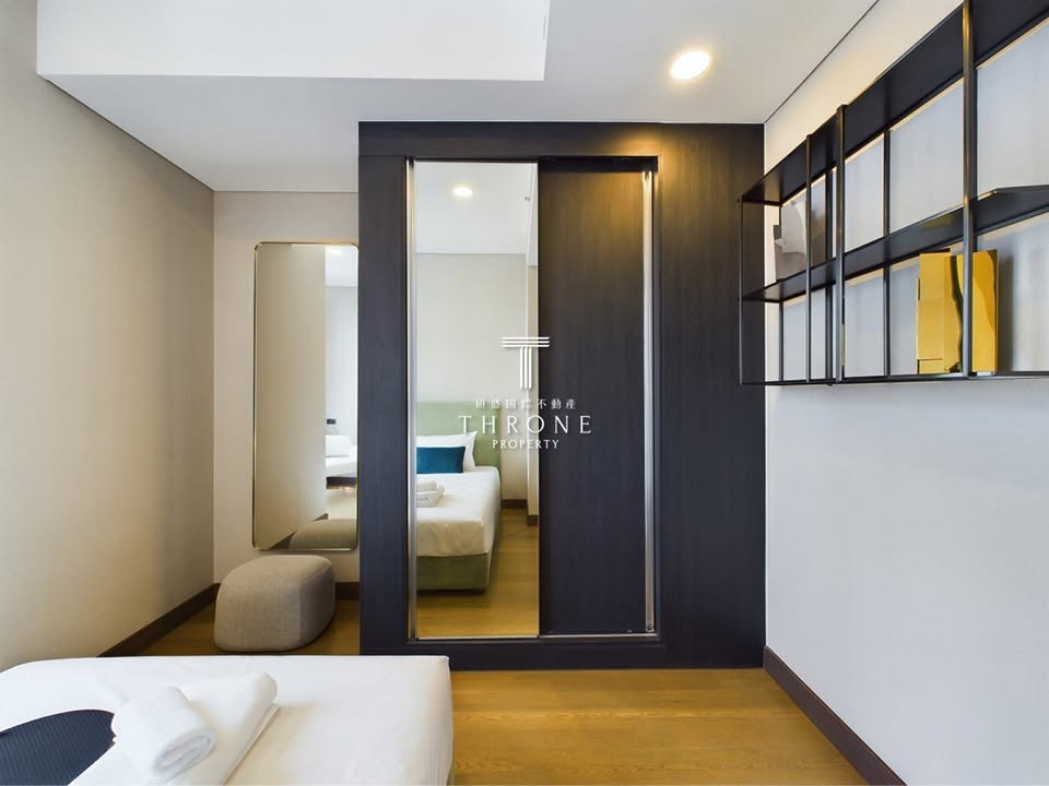 2-BR, 2-BTH, 76.72 sqm Condo for Rent at Siamese Exclusive Queens, 71,000 THB/month, Near Queen Sirikit MRT