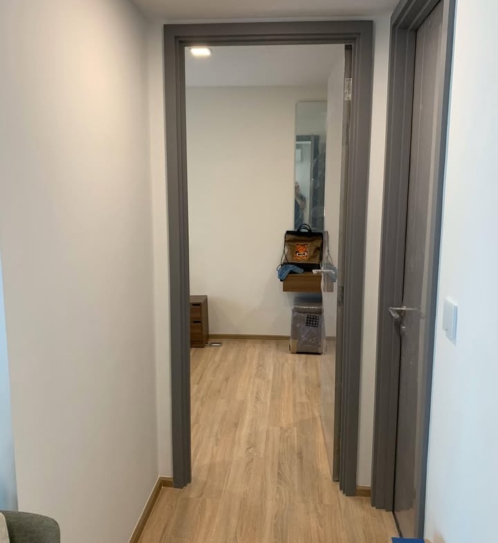 Rent a fully furnished 1-bedroom condo at Taka Haus, Ekkamai. 44 sqm, 5th floor, 21,800 THB/month. Modern amenities, close to BTS Ekkamai, Gateway Ekkamai
