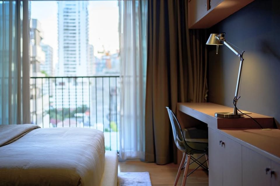 1-Bedroom 1-Bathroom 53 sqm Condo for Rent at Noble Solo, Near BTS Thong Lo, 30,000 THB/Month