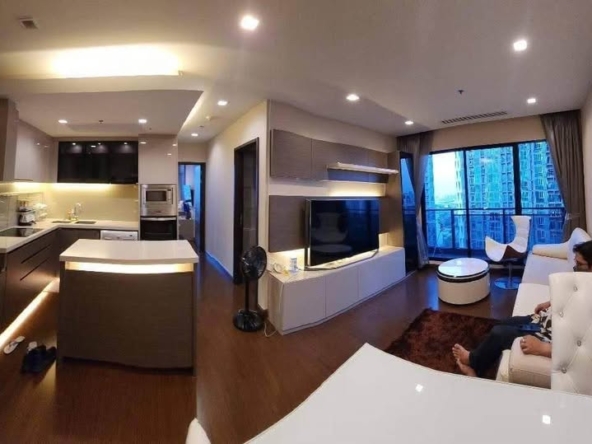 Modern 2-bedrooms, 2-bathrooms condo at Ivy Ampio, 82 sqm, near MRT Cultural Center. Rent 60K/month or Sale 17M. Fully furnished, east-facing views.