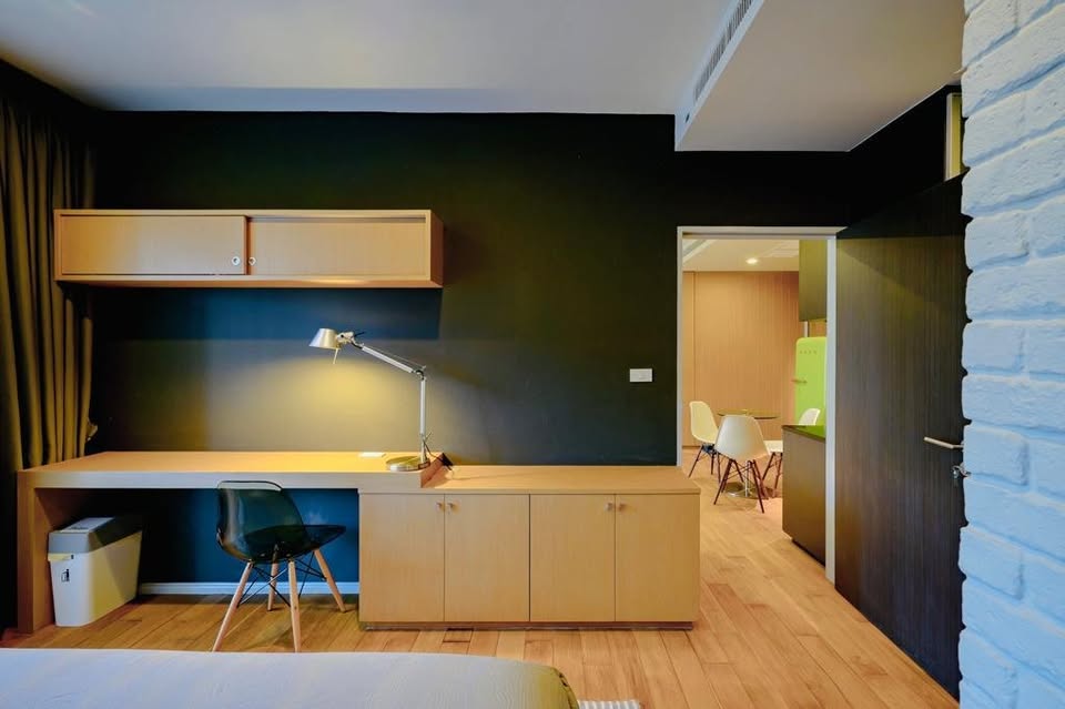 1-Bedroom 1-Bathroom 53 sqm Condo for Rent at Noble Solo, Near BTS Thong Lo, 30,000 THB/Month