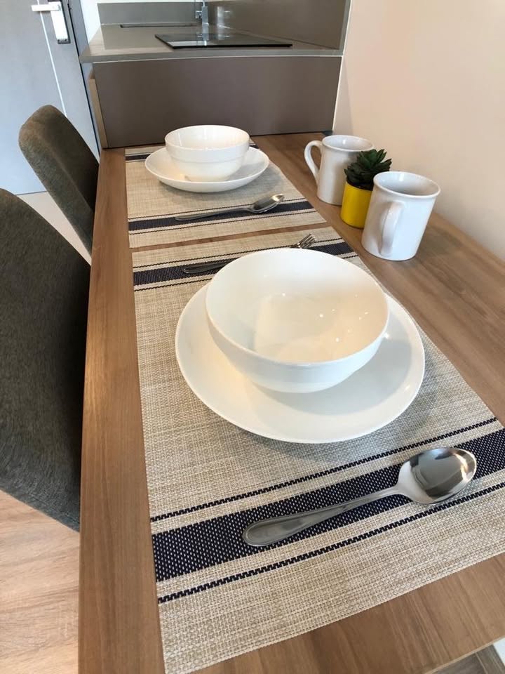 Rent a fully furnished 1-bedroom condo at Taka Haus, Ekkamai. 44 sqm, 5th floor, 21,800 THB/month. Modern amenities, close to BTS Ekkamai, Gateway Ekkamai
