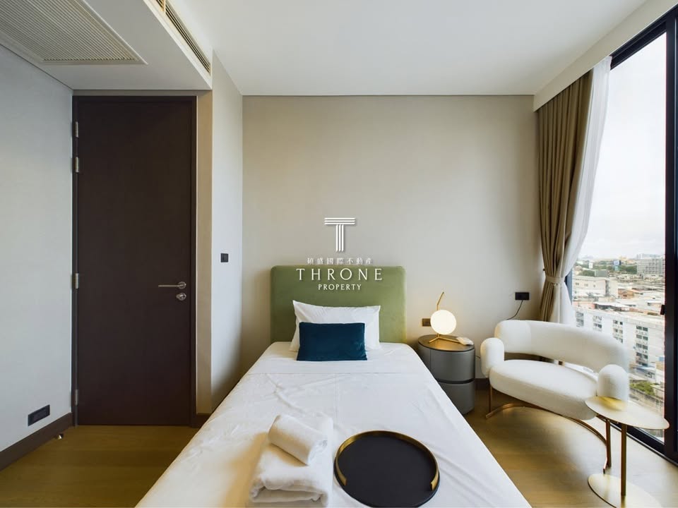 2-BR, 2-BTH, 76.72 sqm Condo for Rent at Siamese Exclusive Queens, 71,000 THB/month, Near Queen Sirikit MRT