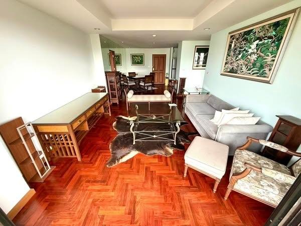 2-bed, 2-bath condo at Supreme Ville, 118.25 sqm. Rent for 60K/month, near BTS Chong Nonsi Station. Fully furnished with premium amenities.