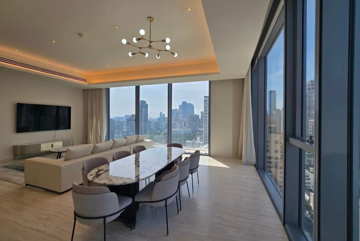 Luxury 3-bed, 3-bath condo at Scope Langsuan, 241 sqm, for rent at 480,000 THB/month. Prime location near BTS Ploenchit, with top-tier amenities and security.