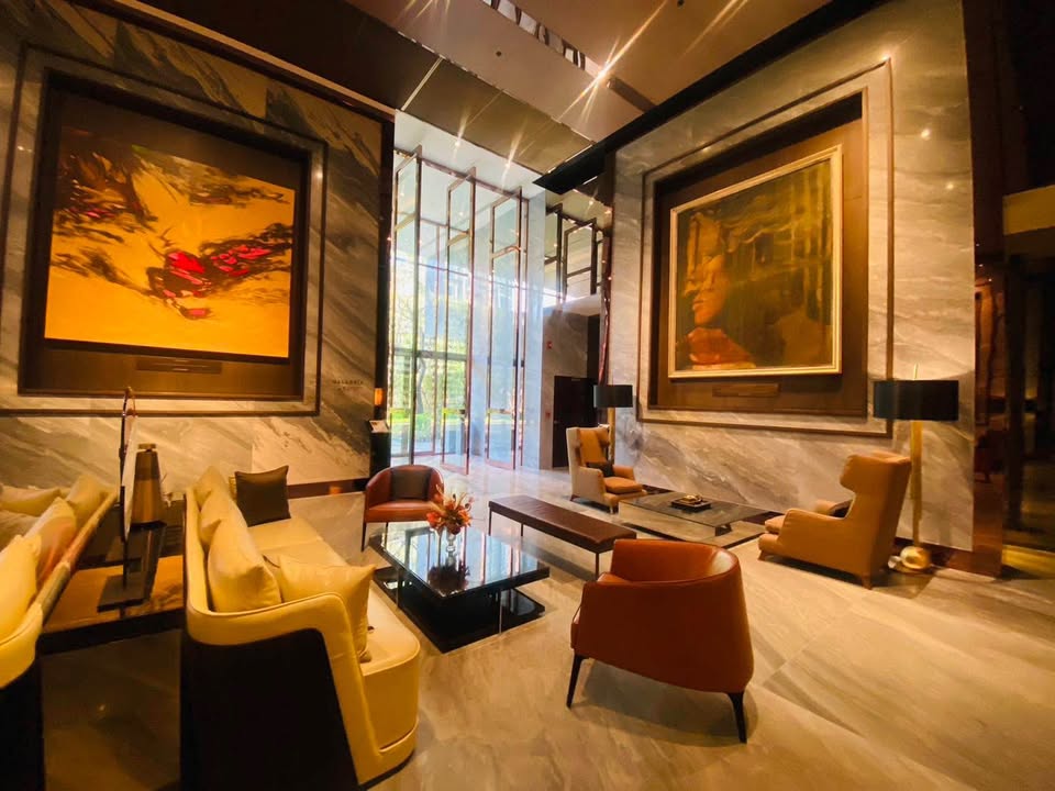 Discover luxury living at VITTORIO Sukhumvit 39. This 2-bedroom, 3-bathroom 137 sqm condo for rent 160,000 THB/month or You can own it for 55,000,000 THB