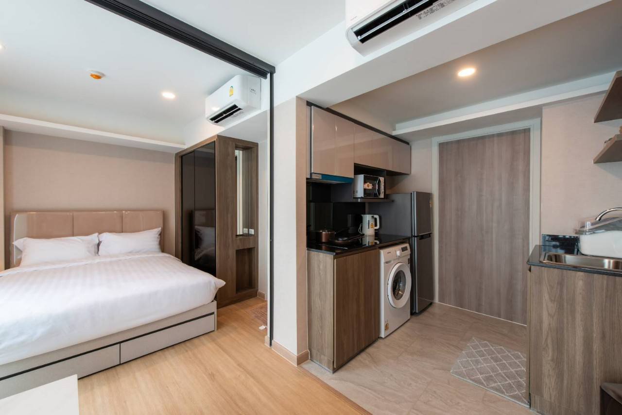 2-bed, 2-bath condo at LLOYD Soonvijai-Thonglor, 54 sqm, for rent starting from 50,000 THB/month. Available Feb 17. Near BTS Thonglor. Fully furnished + free Wi-Fi.