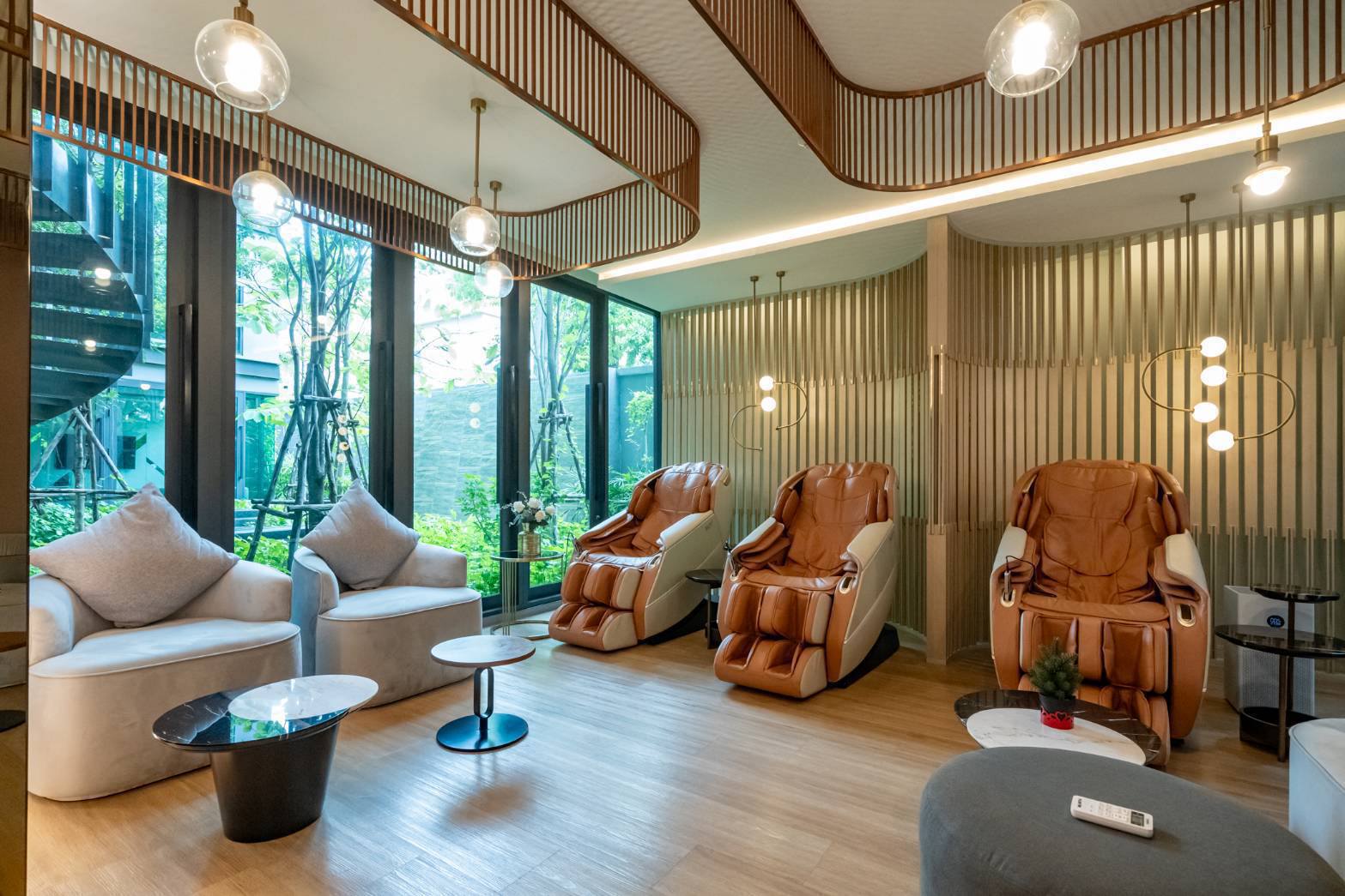2-bed, 2-bath condo at LLOYD Soonvijai-Thonglor, 54 sqm, for rent starting from 50,000 THB/month. Available Feb 17. Near BTS Thonglor. Fully furnished + free Wi-Fi.