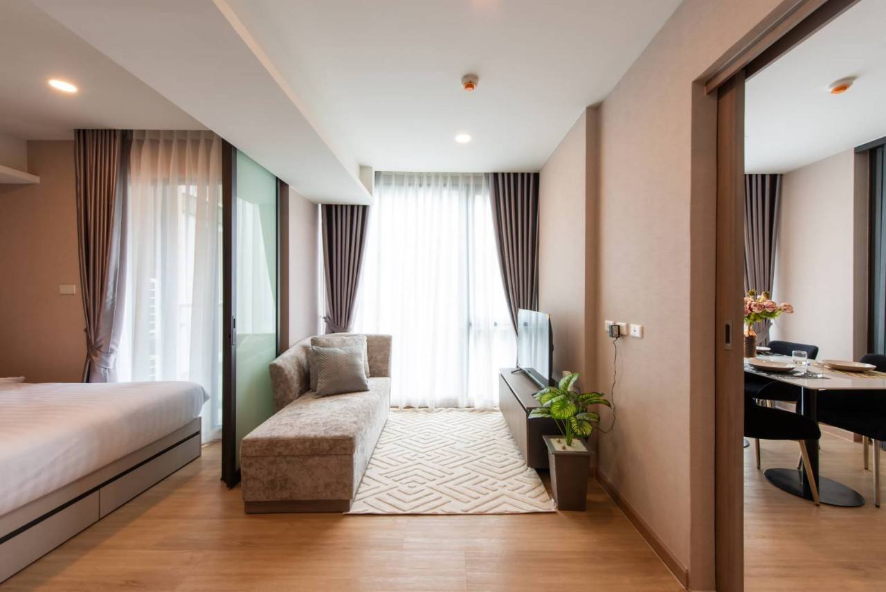 2-bed, 2-bath condo at LLOYD Soonvijai-Thonglor, 54 sqm, for rent starting from 50,000 THB/month. Available Feb 17. Near BTS Thonglor. Fully furnished + free Wi-Fi.