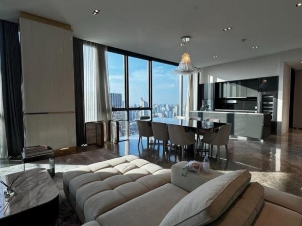 Rent this luxurious 3-bedroom, 4-bathroom penthouse at MARQUE Sukhumvit, 297 sqm, with private pool and elevator. Available for 700,000 THB/month. Prime location