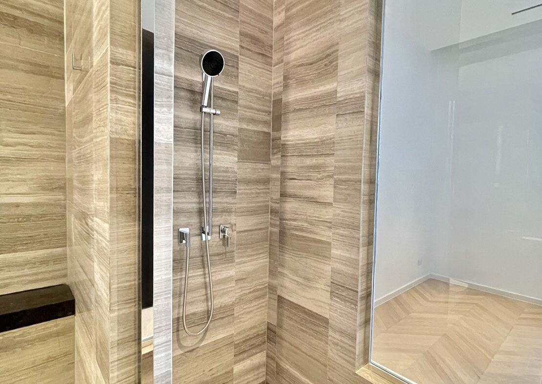 2-Bedroom, 3-Bathroom 129 sqm Condo for Rent at Four Seasons Private Residences Sathorn, Near BTS Saphan Taksin, 150,000 THB/month