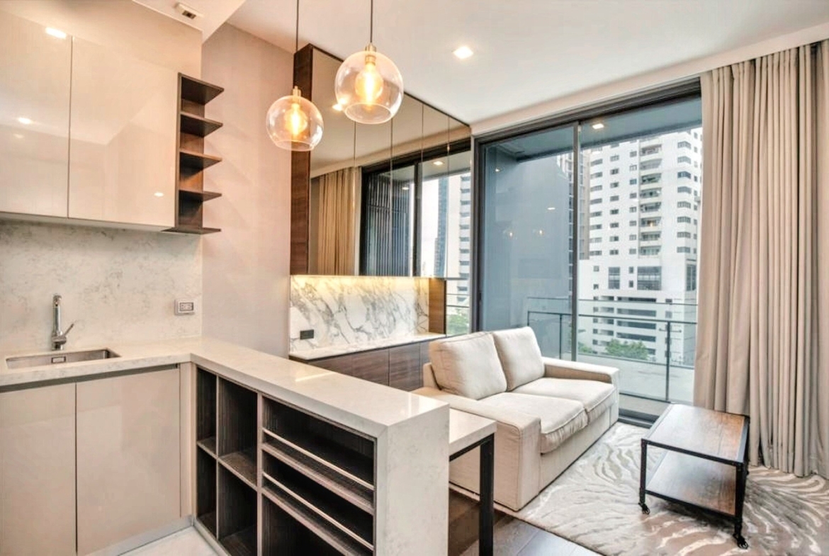 1-Bedroom 1-Bathroom 42 sqm Condo for Rent at LAVIQ Sukhumvit 57, 45,000 THB/month, Near Thonglor BTS Station