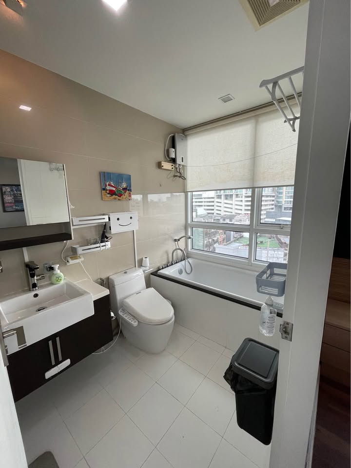3-Bedroom, 2-Bathroom 89sqm House at The Bloom Sukhumvit 71 for Rent 42,000 THB/month – Near BTS Phra Khanong, Fully Furnished, Available from Feb 2025