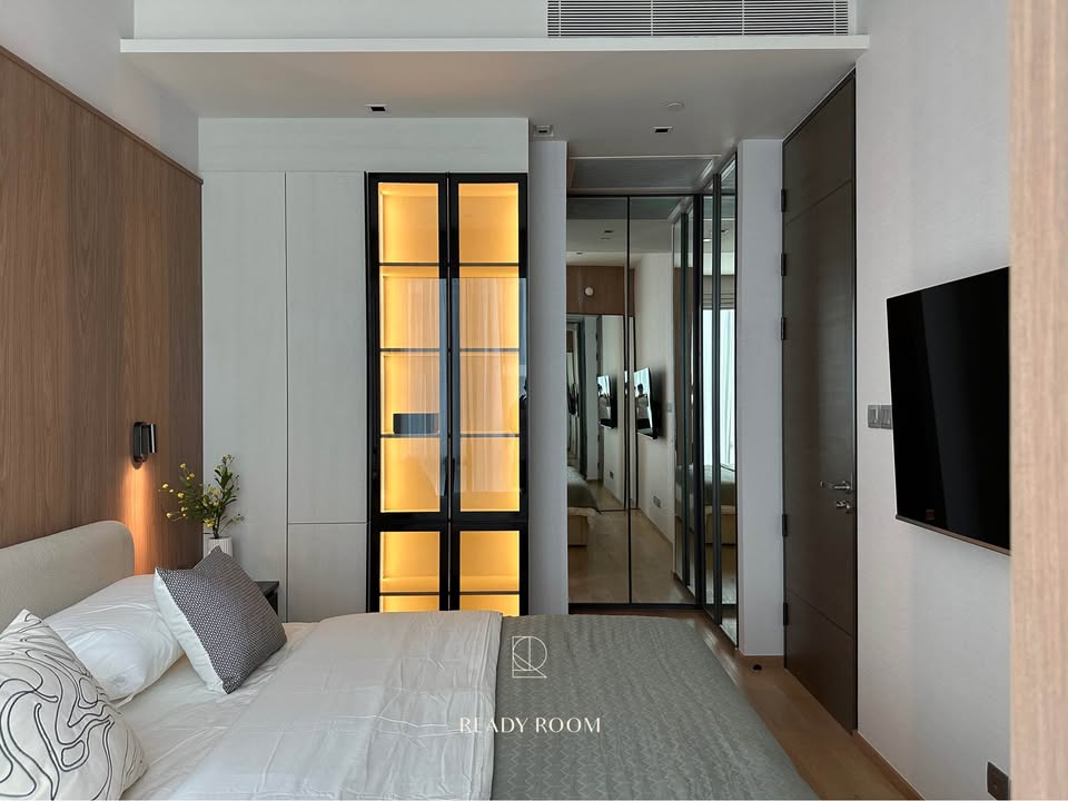 1-Bedroom 1-Bath 47sqm 28 Chidlom for Rent, 55K-65K THB, Near Chit Lom BTS