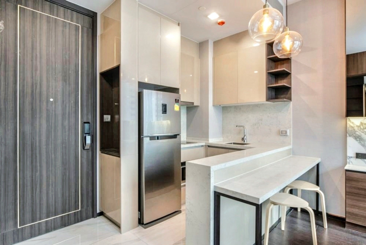 1-Bedroom 1-Bathroom 42 sqm Condo for Rent at LAVIQ Sukhumvit 57, 45,000 THB/month, Near Thonglor BTS Station