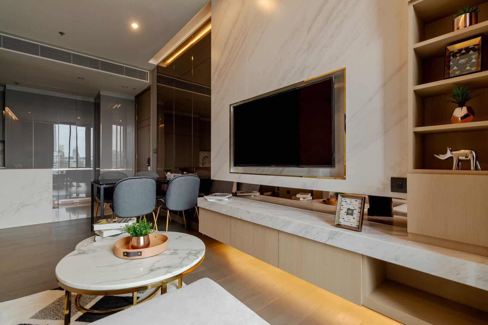 Luxury 2-Bedroom, 2-Bathroom, 77 sqm condo at The Esse at Singha Complex for rent ฿75,000/month. High floor, skyline view, fully furnished, MRT Phetchaburi.