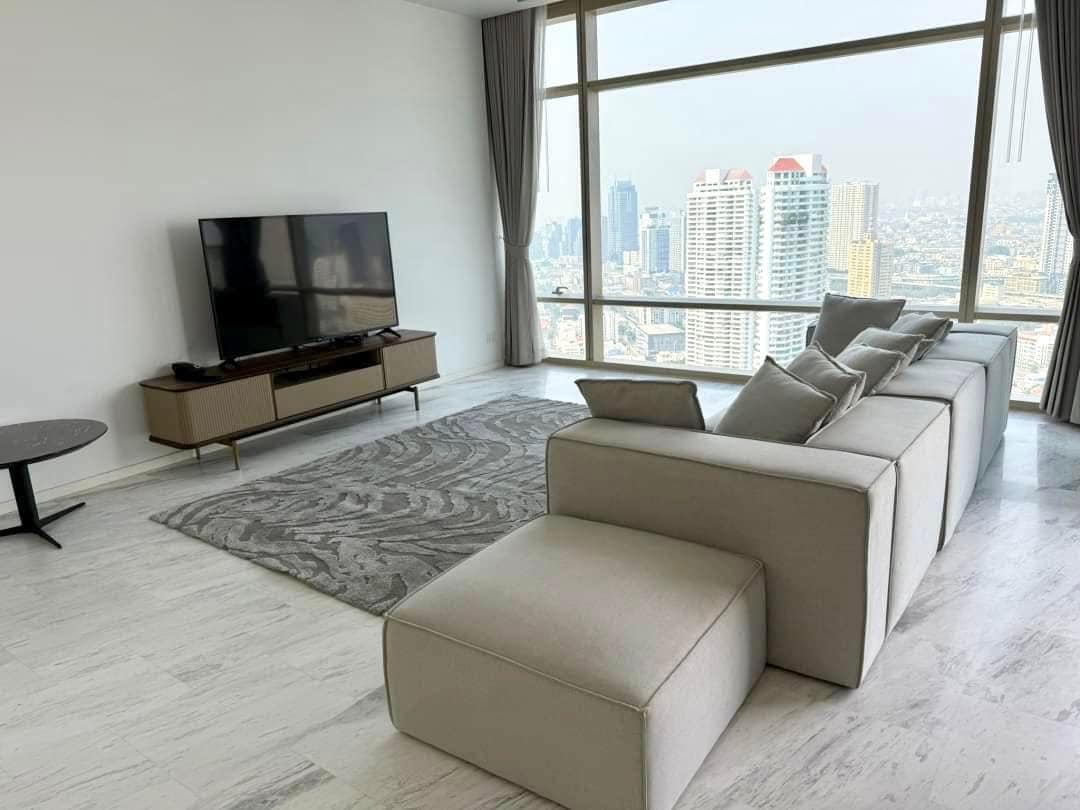 Luxury 3-bed 3-bath 192 sqm condo at Four Seasons Private Residences for rent at ฿260,000/month. Fully furnished, floor 30, Mae Rim, Chiang Mai. Available 14/2/2025!