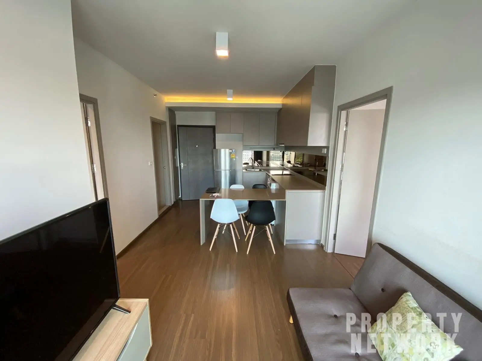 2-Bed, 2-Bath, 53sqm Ideo Sukhumvit 93 for Rent 29.8K/Month or Sale 8M, 250m to BTS Bang Chak, Fully Furnished, Modern Living in Phra Khanong, Bangkok.