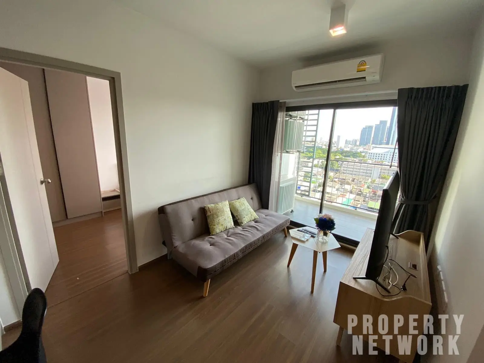 2-Bed, 2-Bath, 53sqm Ideo Sukhumvit 93 for Rent 29.8K/Month or Sale 8M, 250m to BTS Bang Chak, Fully Furnished, Modern Living in Phra Khanong, Bangkok.