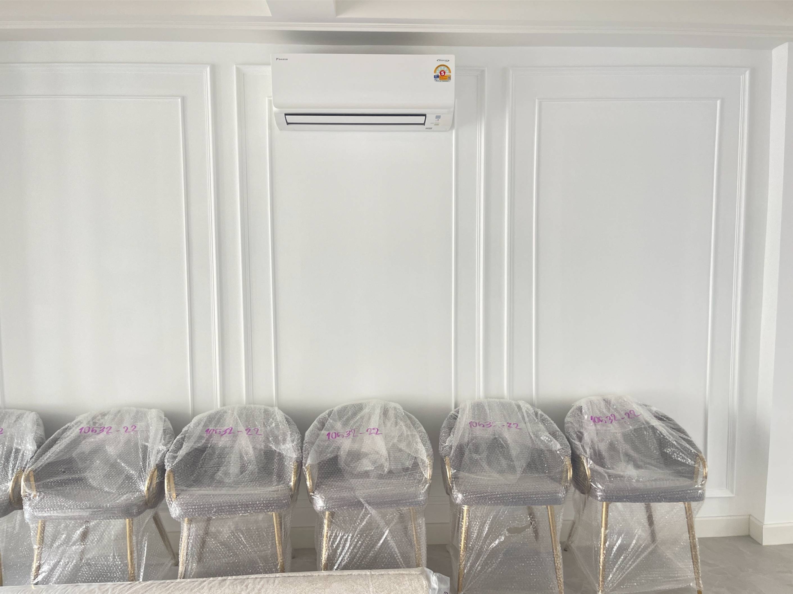 Rent this spacious 4-bedroom, 4-bathroom townhouse in Pridi Panomyong 42. 250 sqm with modern design and private garden. Available for 110,000 THB/month