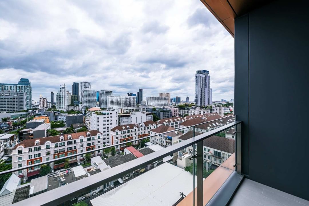 1-Bedroom 1-Bathroom KHUN by YOO 50 sqm For Rent 65,000 THB